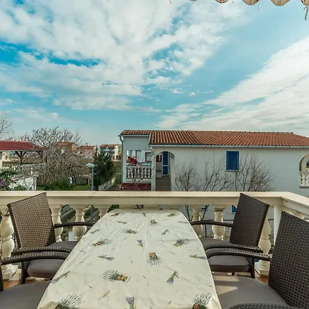 Apartment Ivica - With Parking Nin