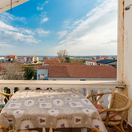 Apartamento Ivica - With Parking Nin